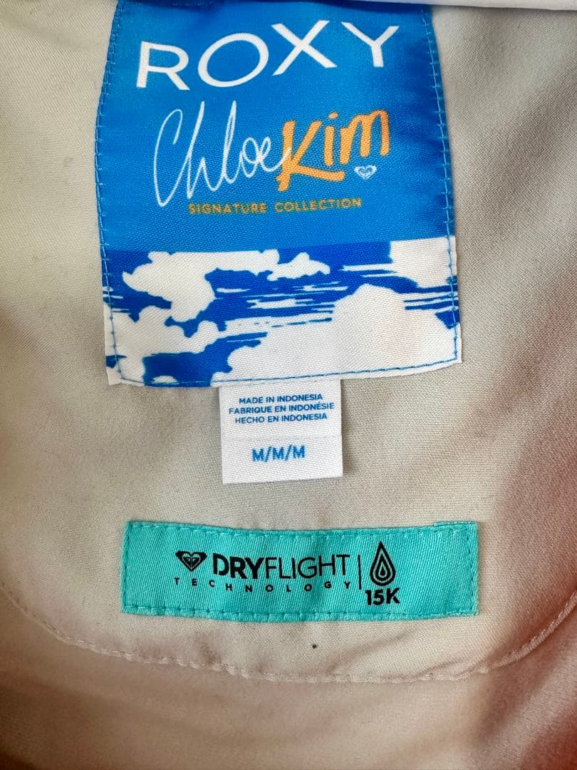 ROXY x Chloe Kim コラボスノージャケット（新品タグ付き/M）