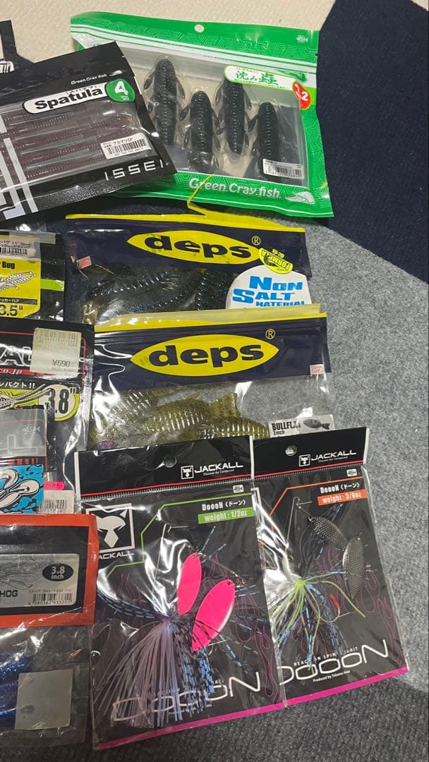 こ*い様 バス釣りナマズ釣り引退セット ルアー&ワーム 60点以上