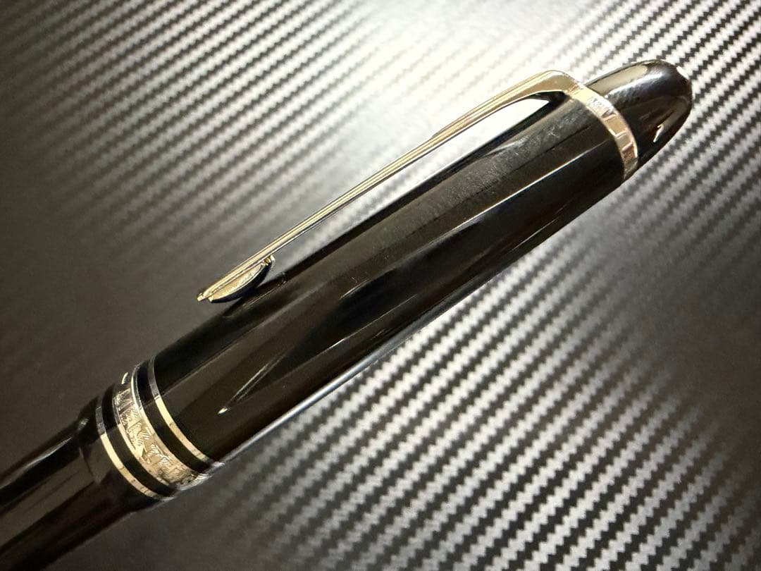未使用に近い モンブラン マイスターシュテュック ミッドサイズ ボールペン