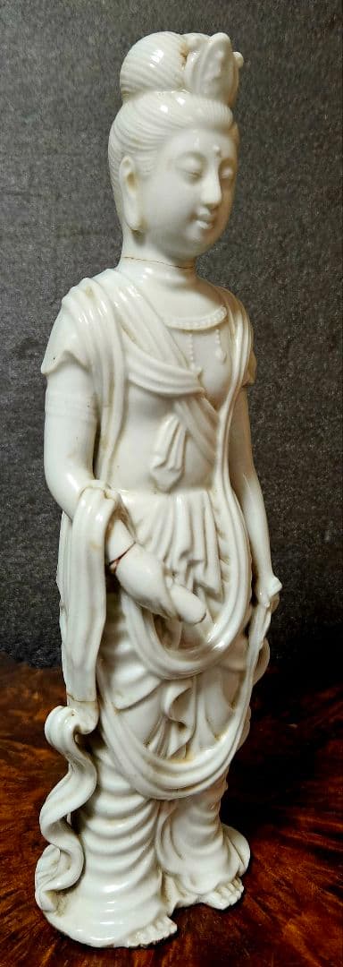 【時代古作品❗】明治時代　白磁　観音立像 観音像　観音様　伝世時代箱　仏教美術