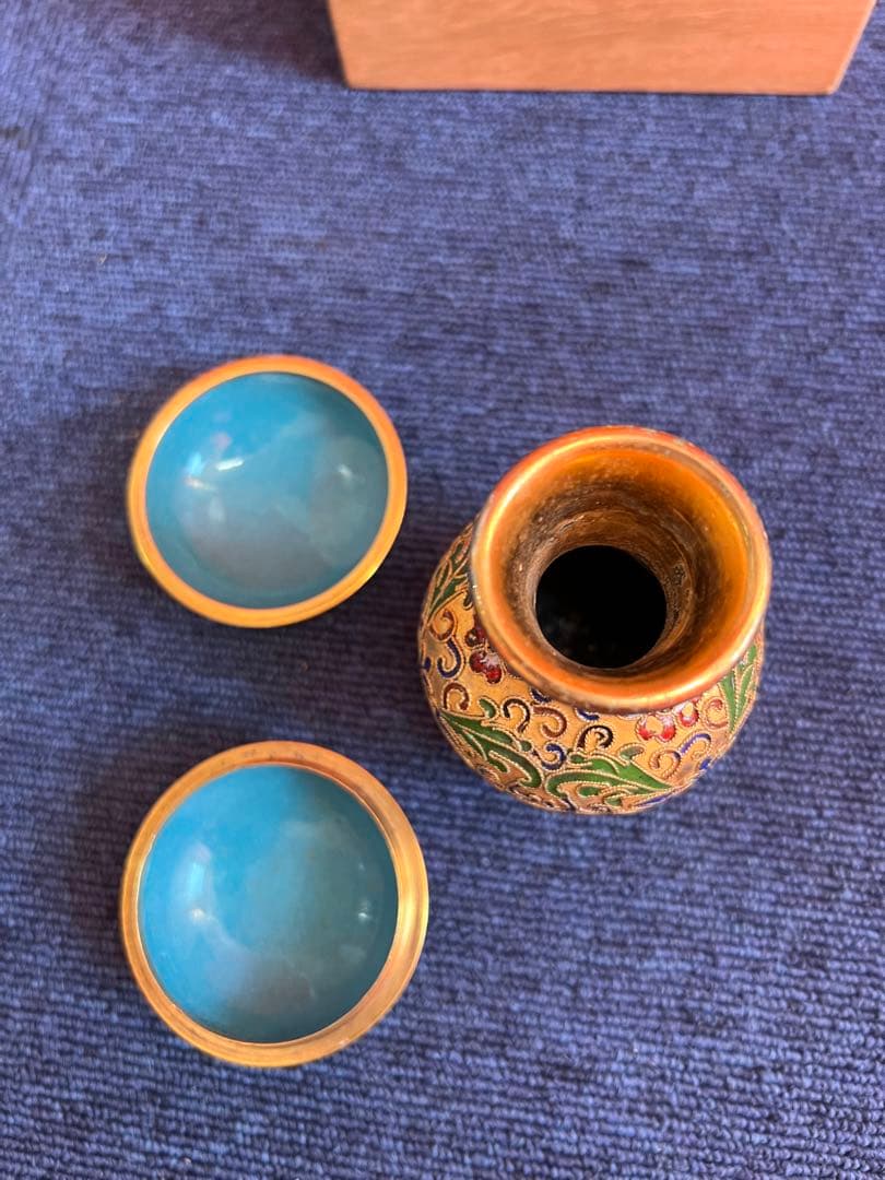 985  中国　景泰藍　七宝　琺瑯　香合1   花瓶1