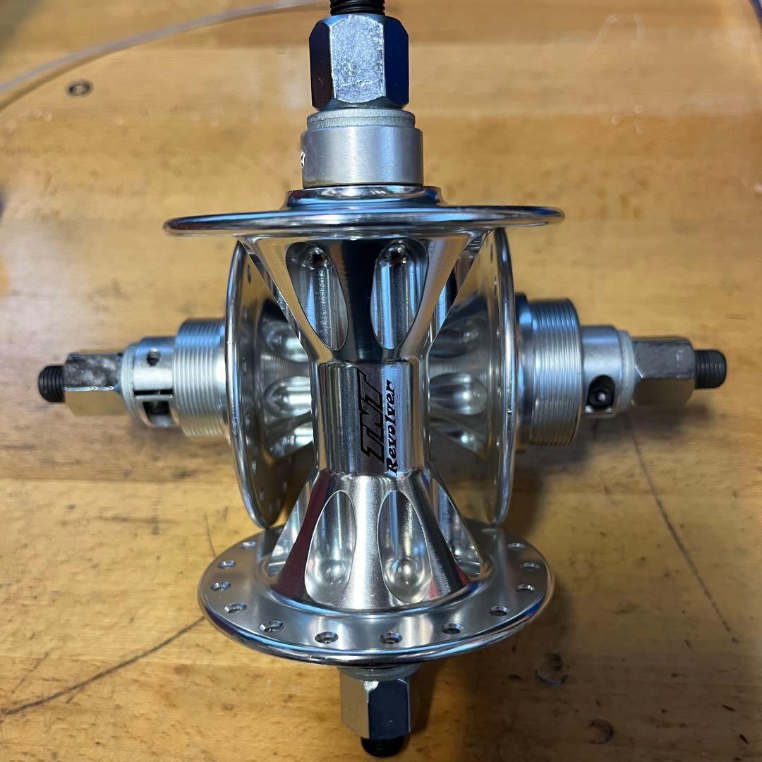 未使用　オールドBMXファン必見 TNT Revolver BMXハブセット