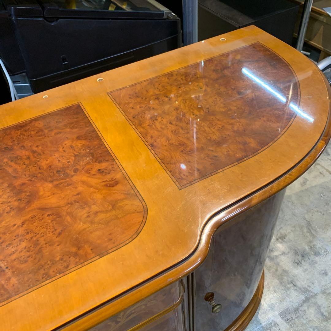 イタリア　キャビネット　アンティーク