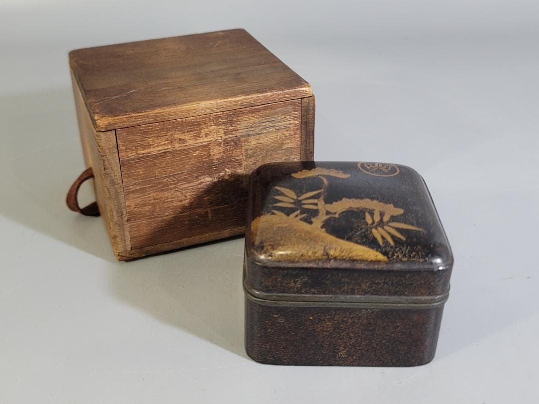 DT340 古美術 時代蒔絵 錫口 香合 蓋物