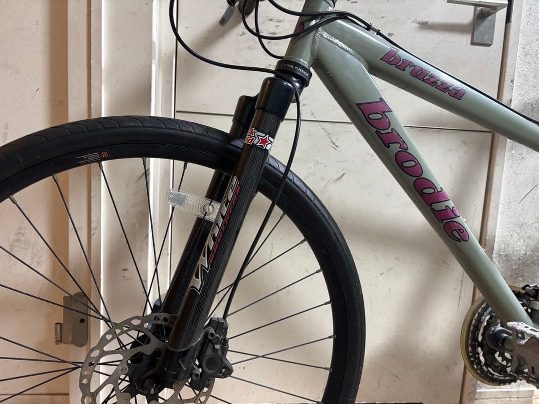 BRODIE BRUZZA マウンテンバイクフロントカーボン仕様