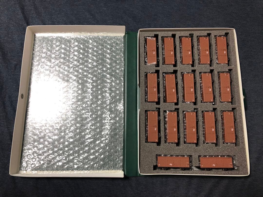 KATO Nゲージ 茶色ワム80000貨車 17両セット 専用ケース付き