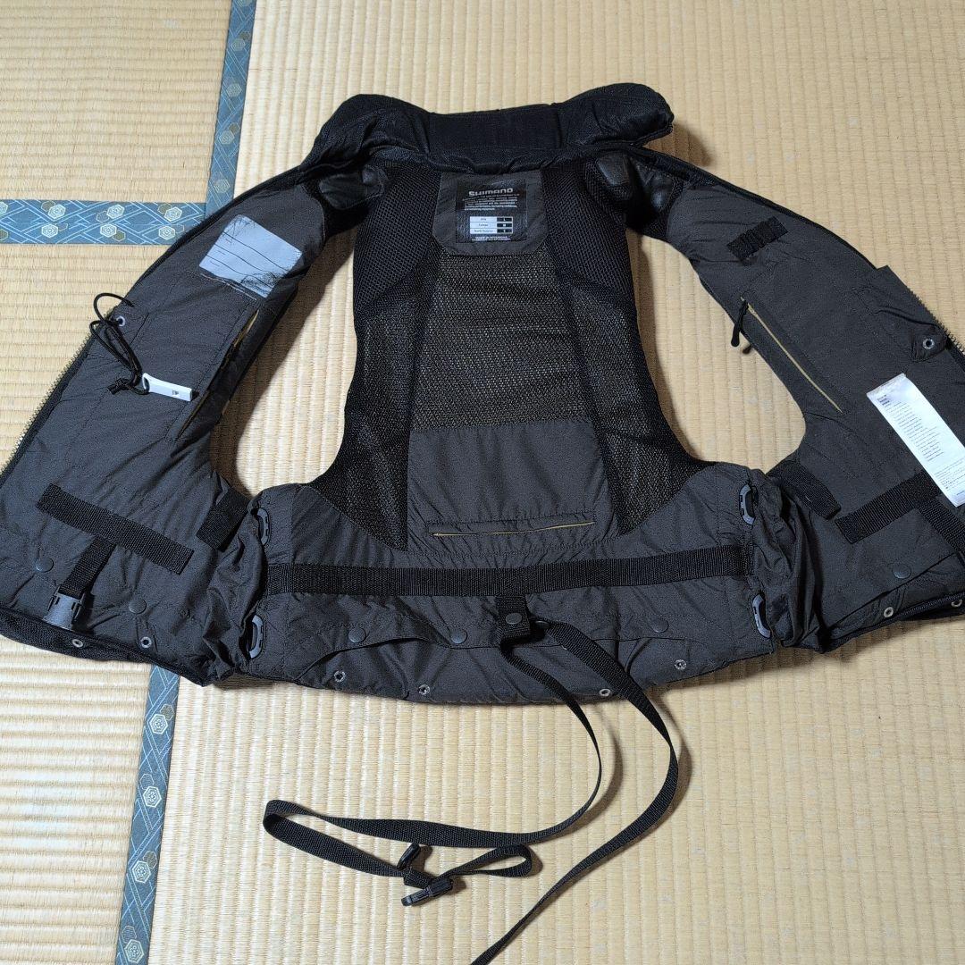 SHIMANO LIMITED PRO NEXUS フィッシングベスト