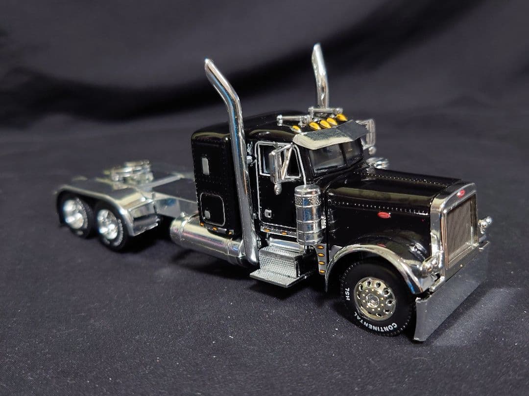 DCP1/64Peterbilt379ダイキャストプロモーショントラックミニカー