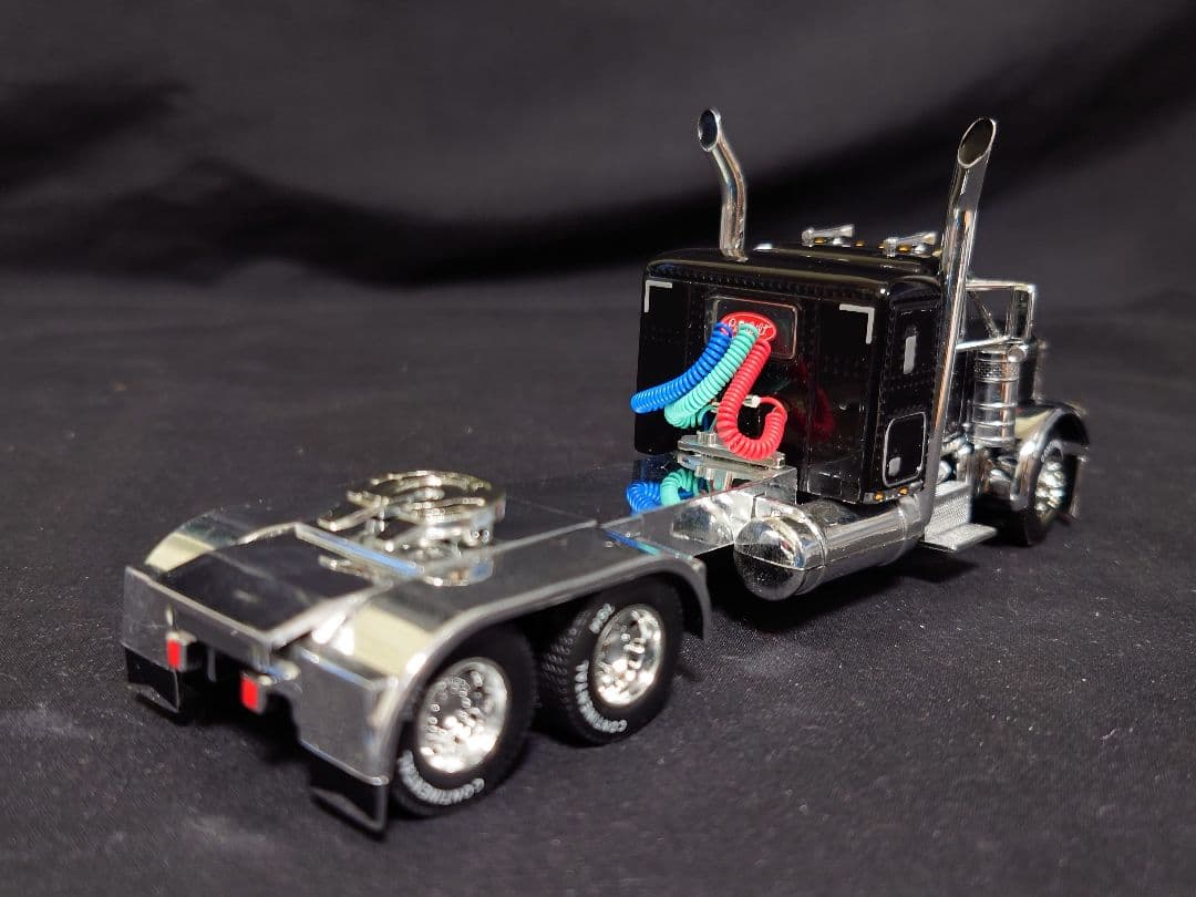 DCP1/64Peterbilt379ダイキャストプロモーショントラックミニカー