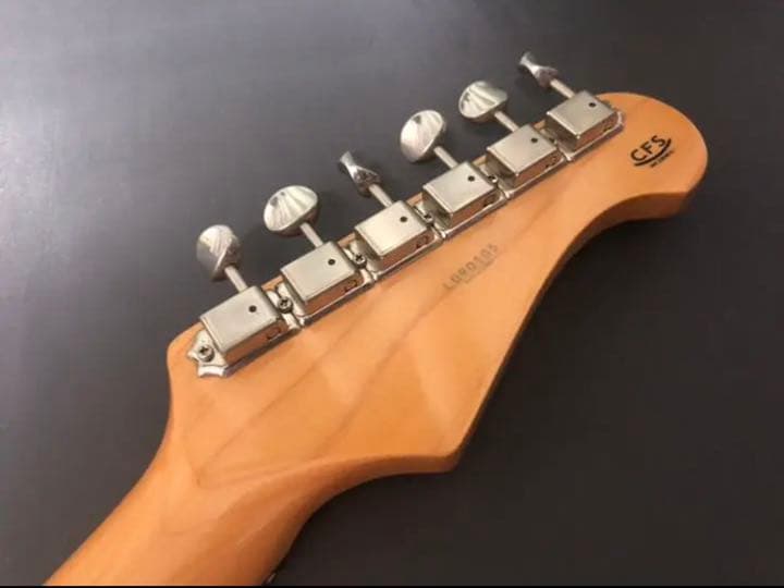 アストロノーツギターズ ワンマスター レフティ 右利き仕様 改造品 ジミヘン仕様