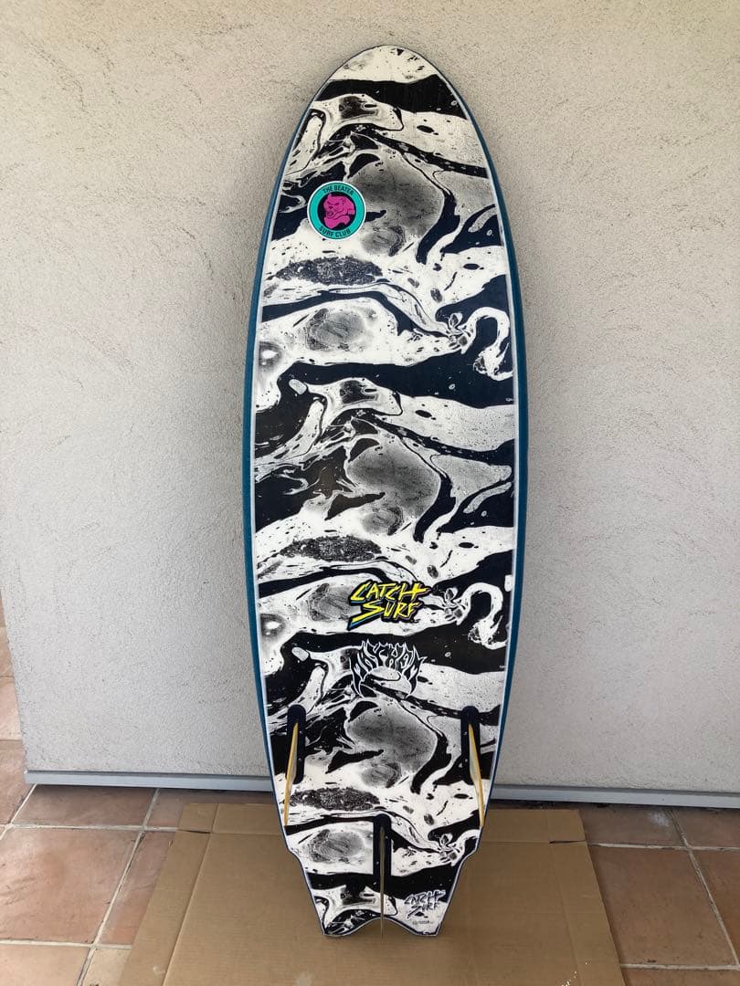 Catch Surf スポンジボード 黒/白 マーブル模様