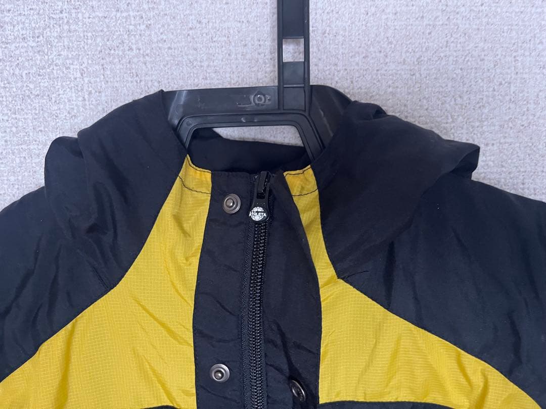 ☆USED☆ アスレタ ウインドブレーカー 140センチ ブラック