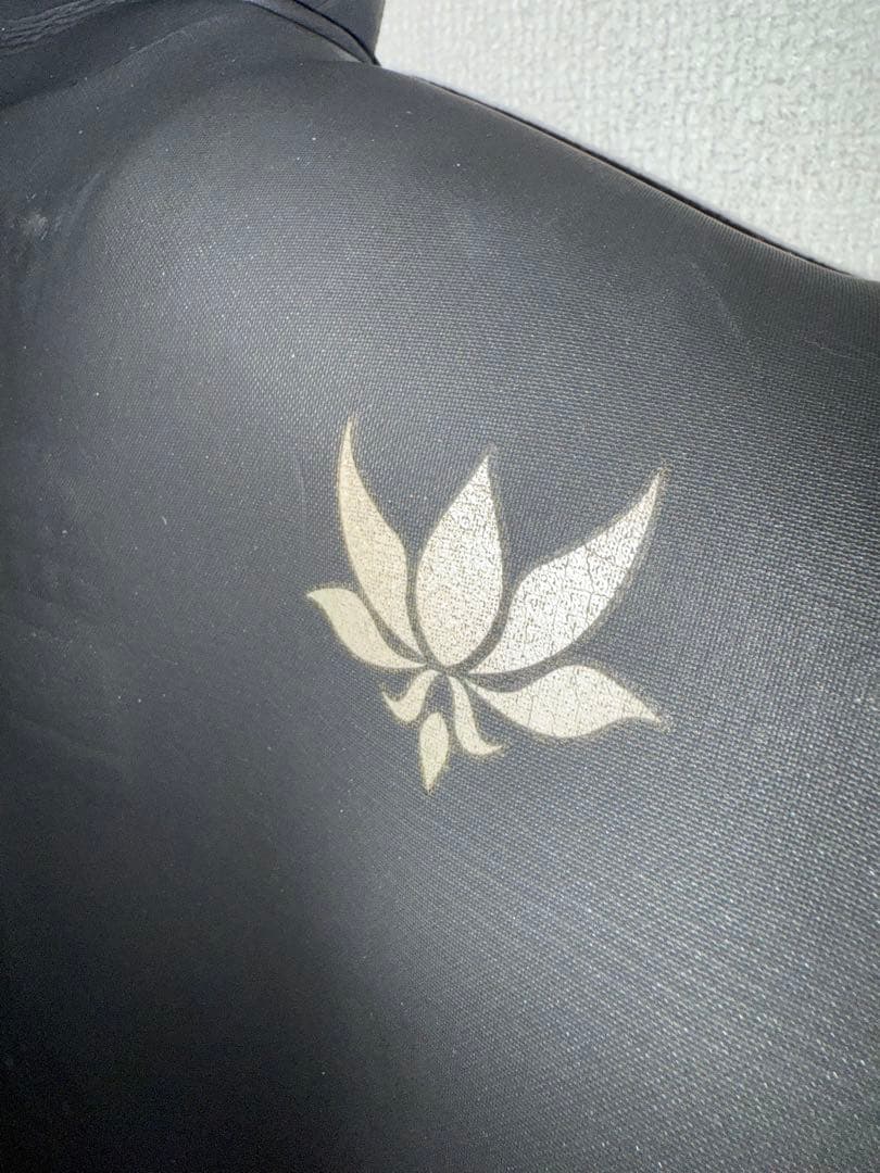 AXXE CLASSIC 4×3セミドライ ウエットスーツ