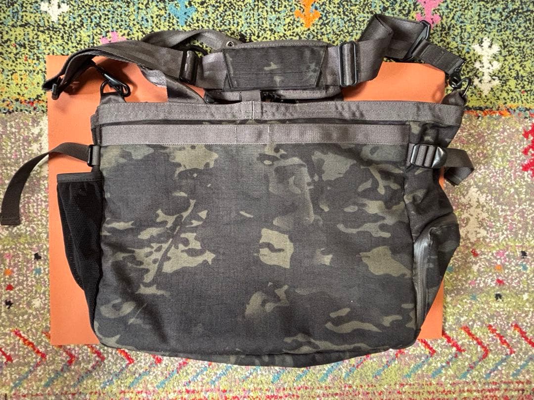 BRIEFINGゴルフバッグ　TRANSITION WIRE GOLF