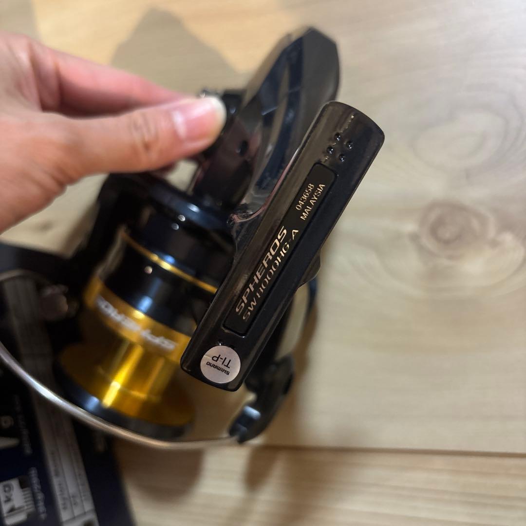 SHIMANO スピニングリール スフェロス　SW 8000HG