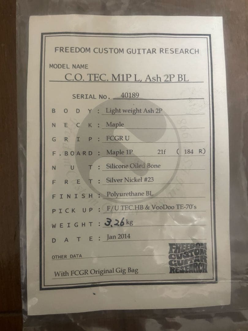 Freedom custom guitar research テレキャスター