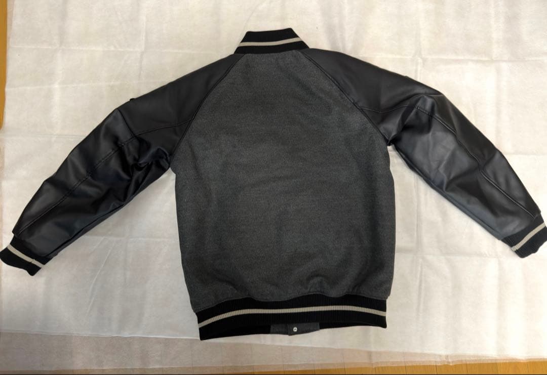 阪神タイガース ファンクラブ 2026スタジアムジャンパー Oサイズ