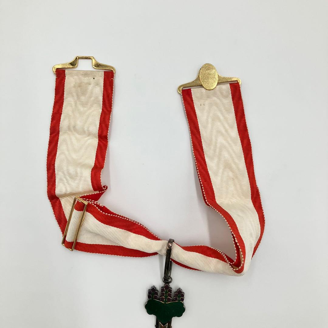 勲三等旭日中綬章？　 本体のみ　＊説明必読要