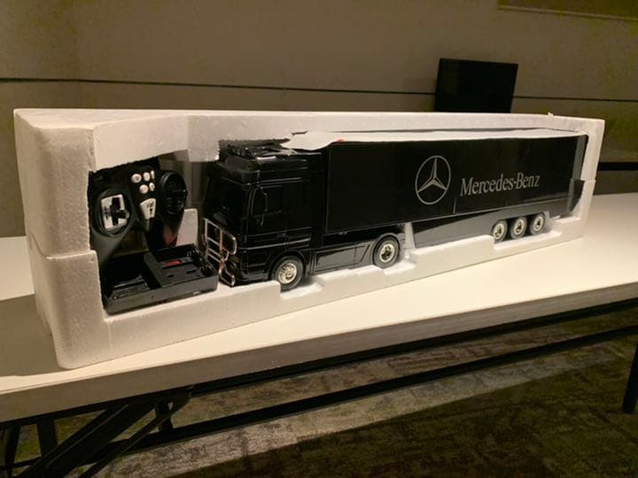 ラジコン　ベンツ　アクトロス
