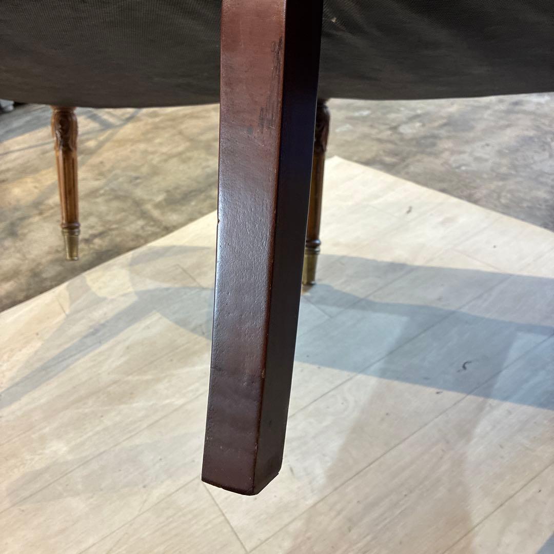 クラシックレザーソファ