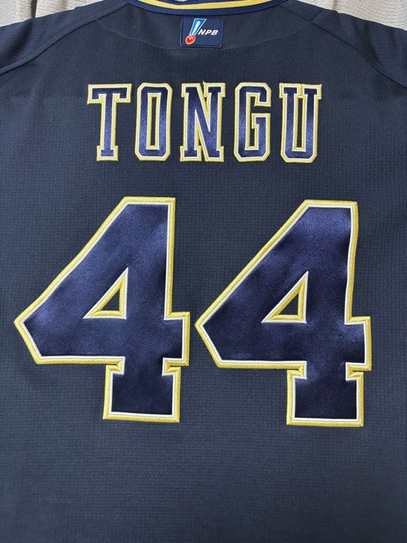 オリックスバファローズ　頓宮裕真選手　オーセンティックユニフォーム　XCサイズ