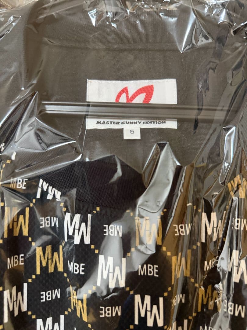 マスターバニーエディション　メンズウェア　モノグラム柄　スニード