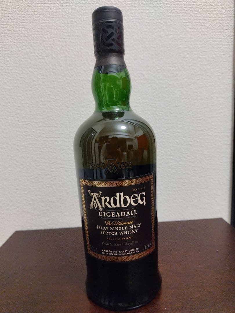 イタチ　アードベッグ・ウーガダール700ml　新品　箱なし　送料込み