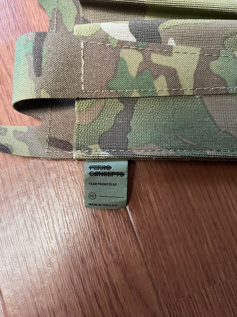 FerroConcepts TEAR Front Flap マガジンポーチ