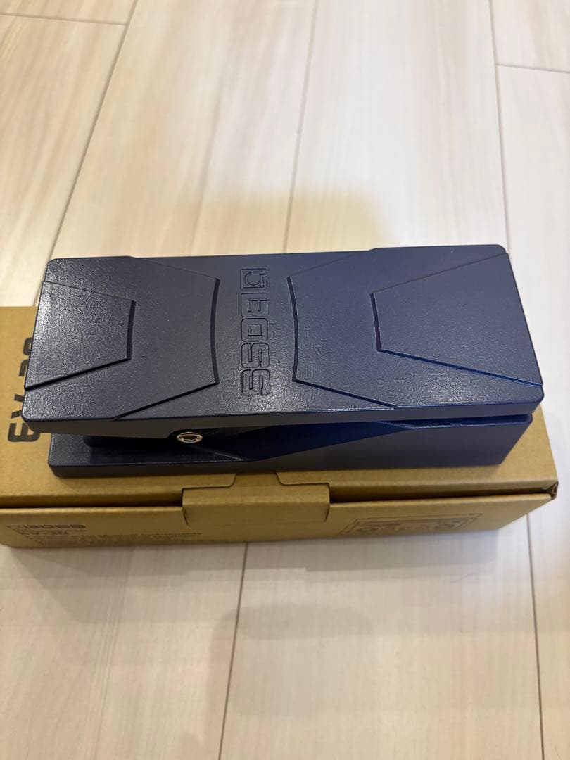 ギター BOSS EV-30 EXPRESSION PEDAL