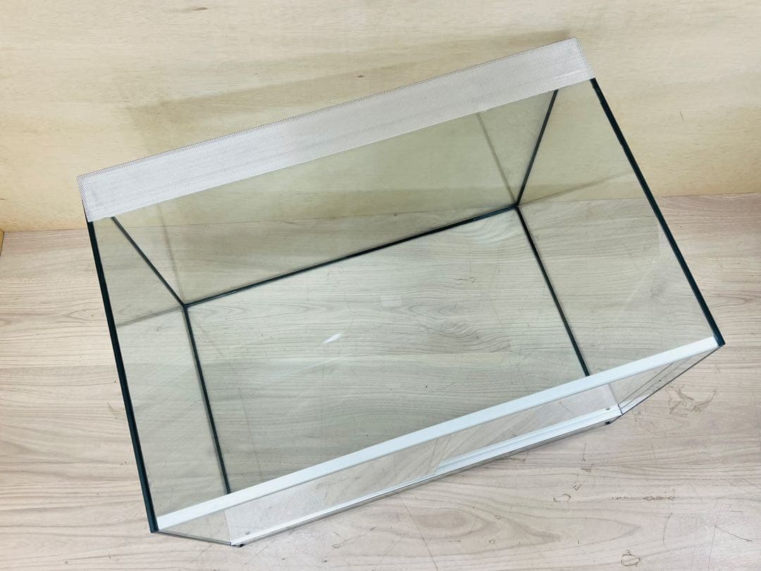 Ｗ600×Ｄ450×Ｈ450㎜　パルダリウム・テラリウム水槽