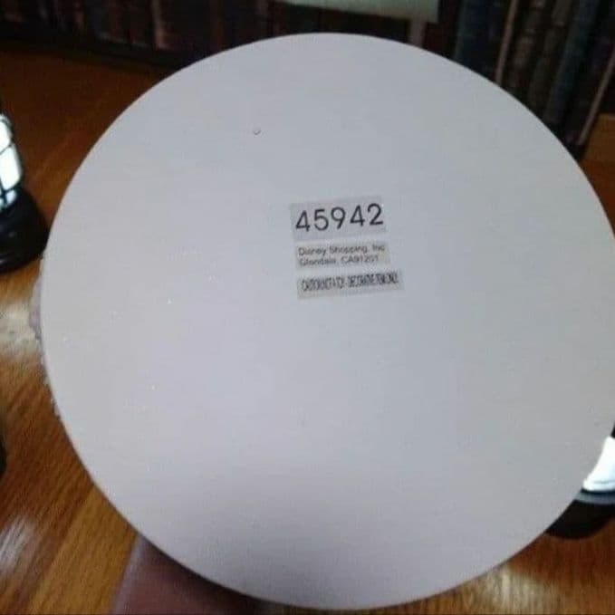 ディズニー　美女と野獣　クリスマスベル　スタチュー