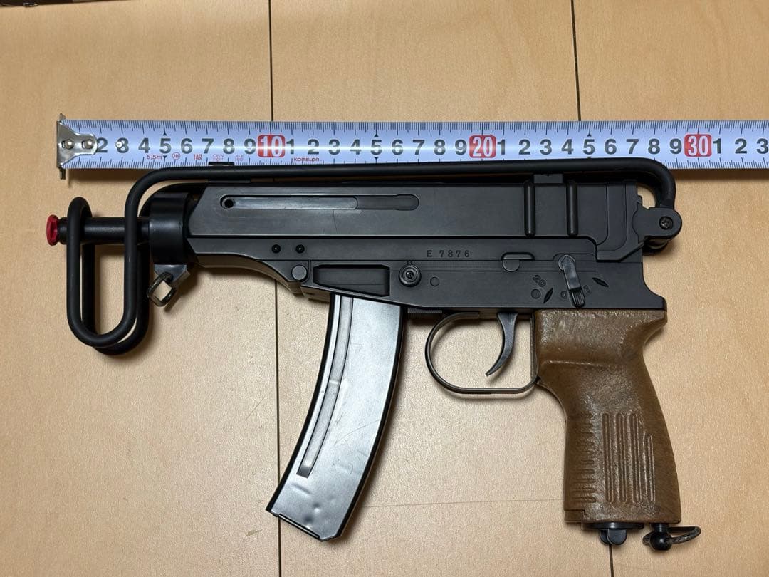 【東京マルイ】スコーピオンVZ61