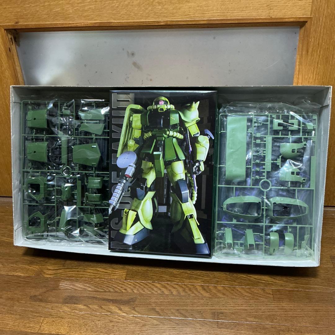 ロボット PG 1/60 MS-06F ZAKU-II