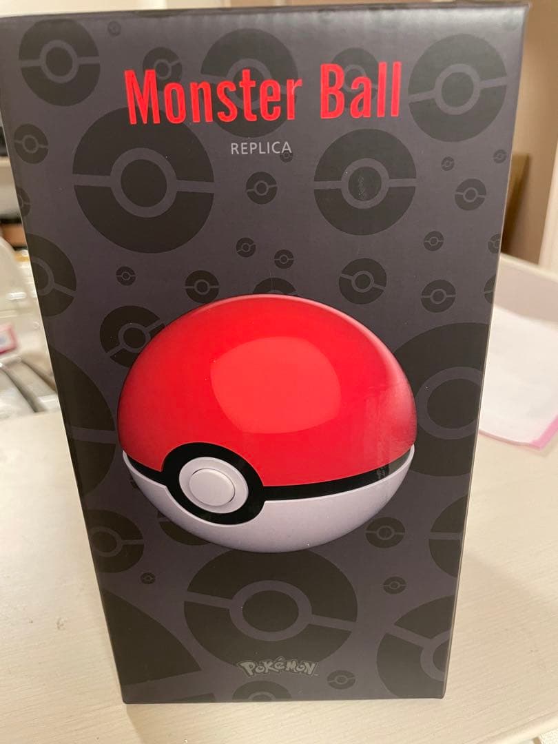 モンスターボール　レプリカ　フィギュア