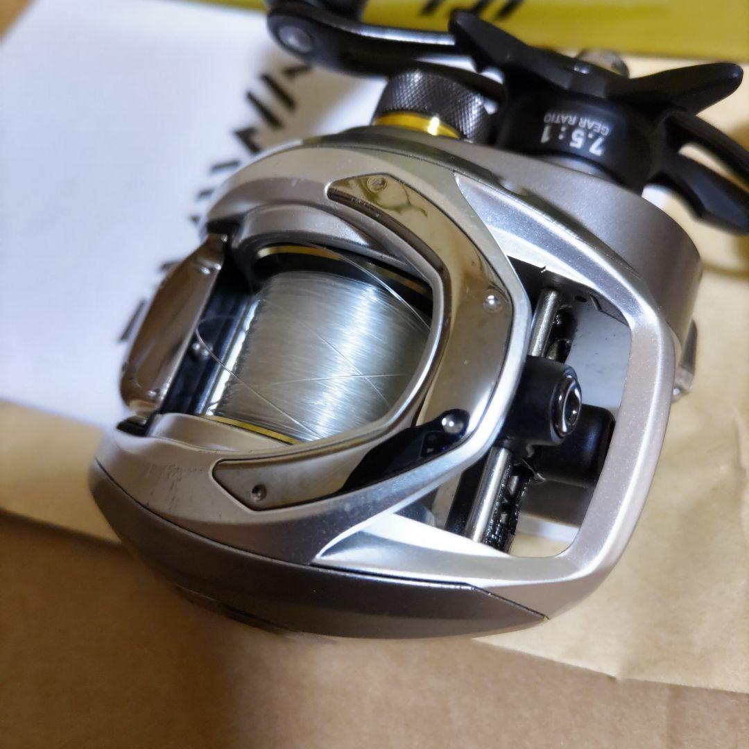 daiwaダイワ24バスXBassX100HL左ハンドルベイトリール