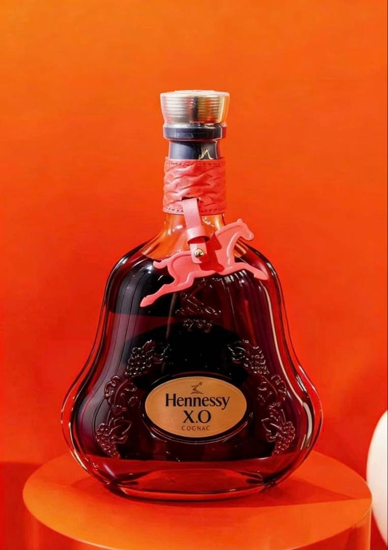 Hennessy X.O コニャック Xu Zhenデザイン馬干支