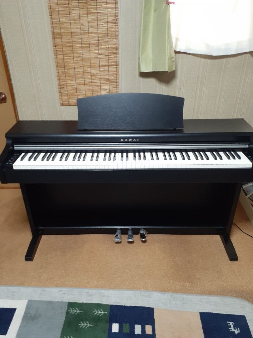 KAWAI　電子ピアノ　CN23B