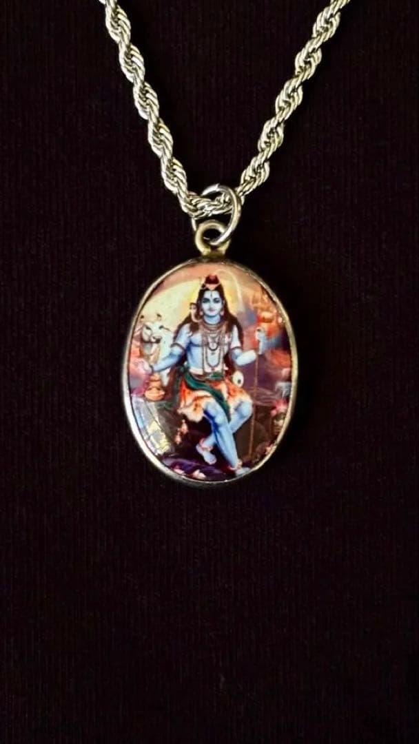 ＊週末価格＊　【完売品✴︎現品限り】藤井風さん　オームペンダント シヴァ⭐︎おまけ付