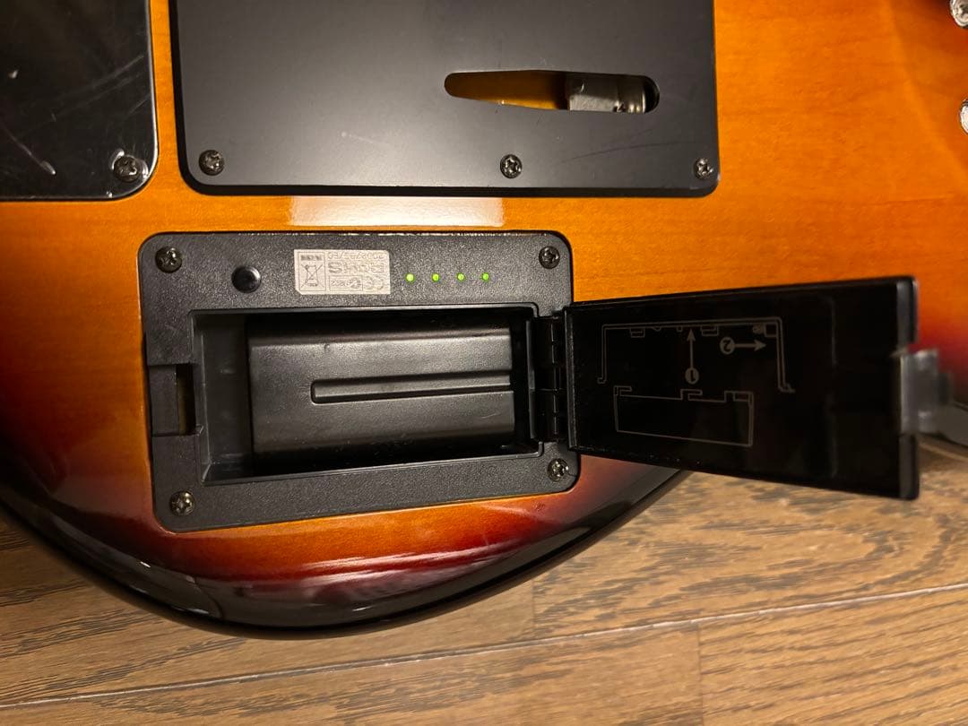 ギター LINE6 James Tyler Variax JTV-69