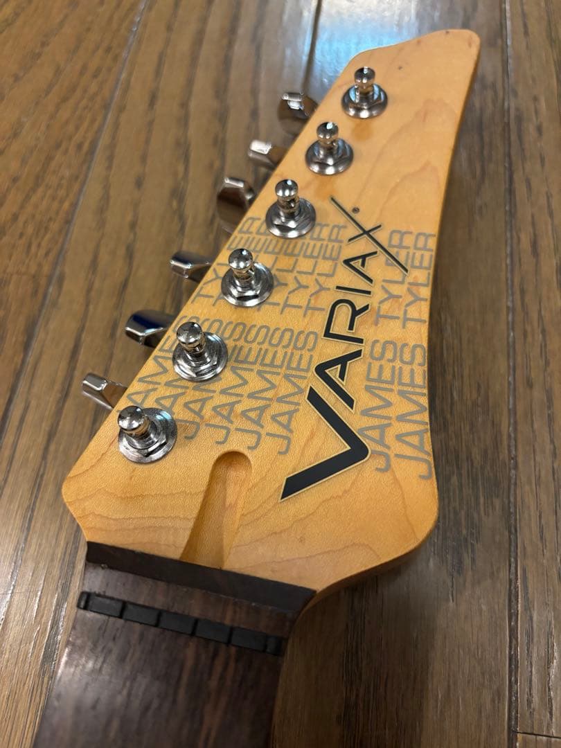 ギター LINE6 James Tyler Variax JTV-69