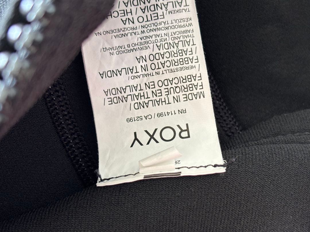 ★送料無料・超美品・お洒落★ロキシー　フルスーツ　ウエットスーツサーフィン可愛い