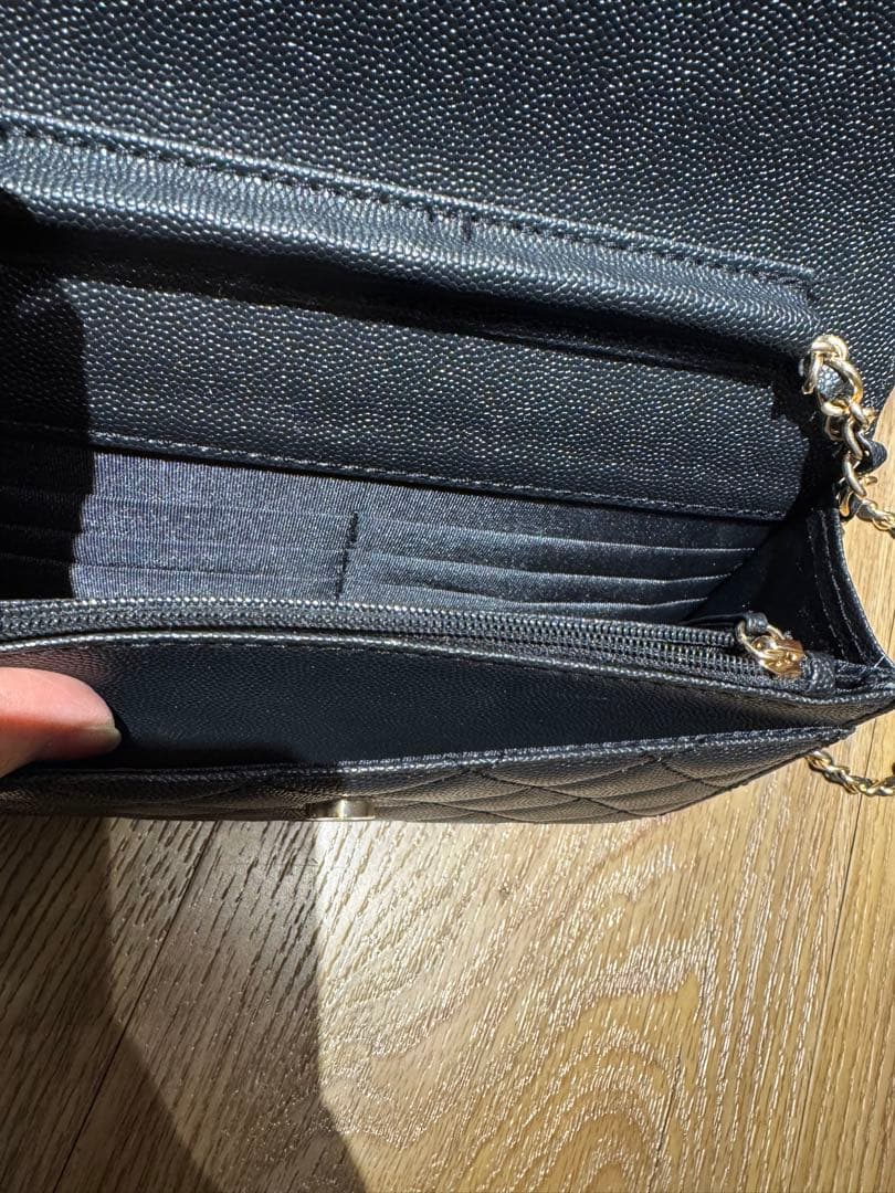 CHANEL ノベルティ　ショルダーバッグ　チェーンウォレット　キルティング