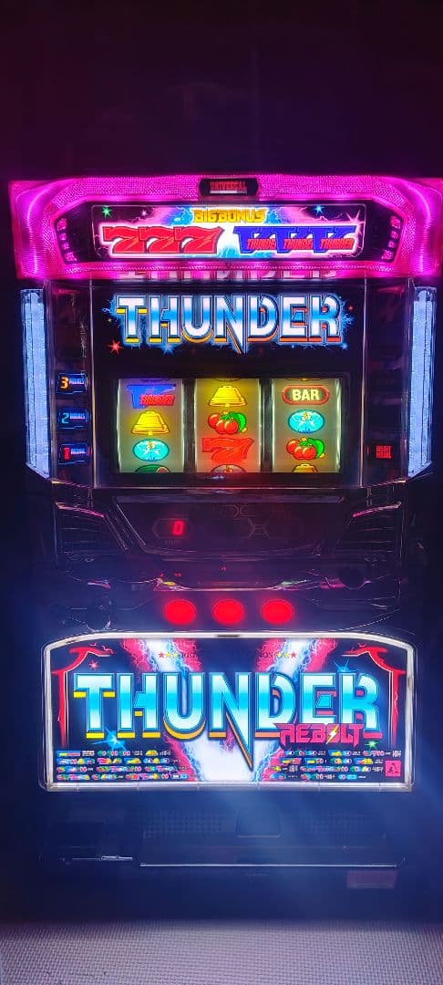 パチスロ 実機 サンダーVリボルト 5号機　不要機付き