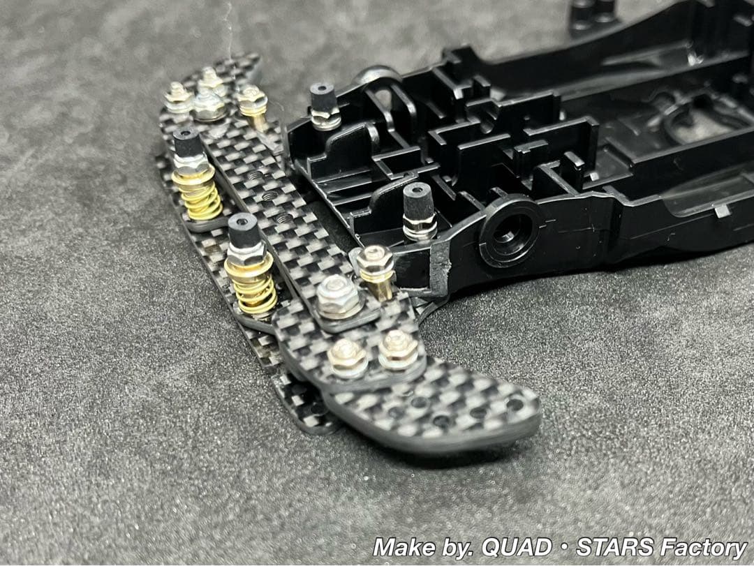 【ミニ四駆・MA用】2軸ATピボットバンパー＋段下げ3mm厚加工　フルカーボン