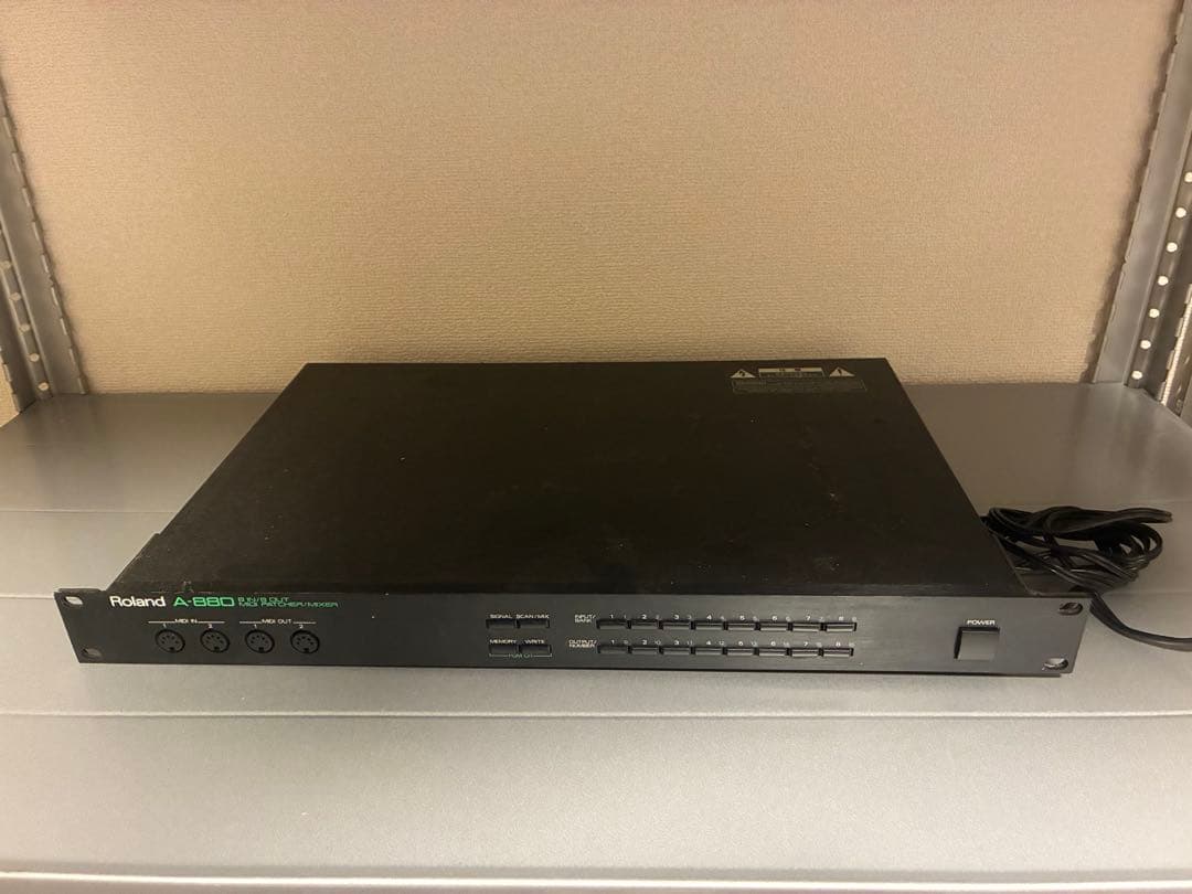 Roland A-880 MIDIパッチャー/ミキサー（パッチベイ）