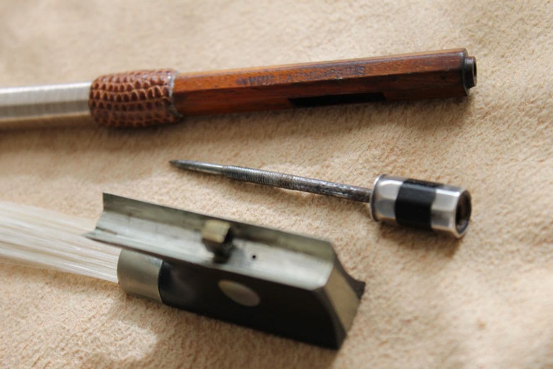 VUILLAUME A PARIS印vn弓　細身の瞬発・伝播力　繊細なタッチ