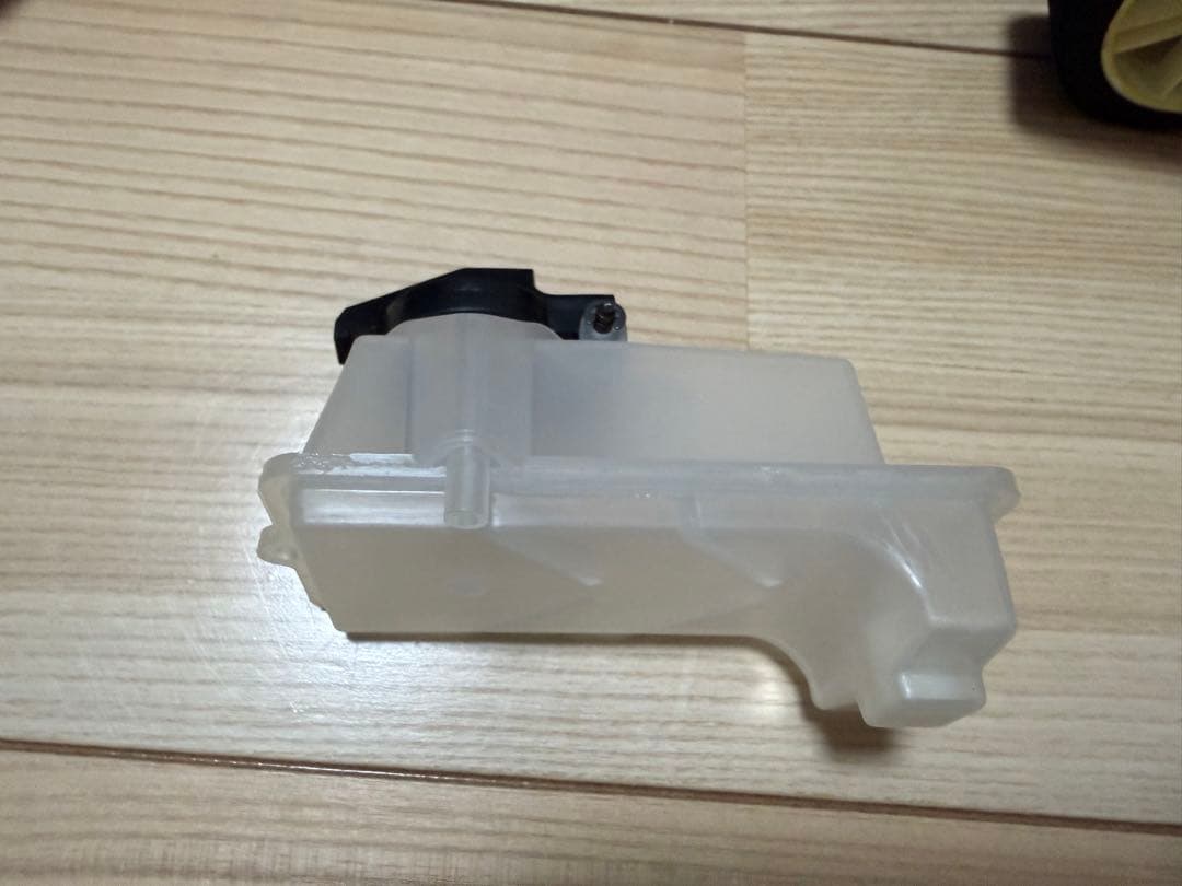 ラジコン　エンジン　KYOSHO V-One RRR Evo2