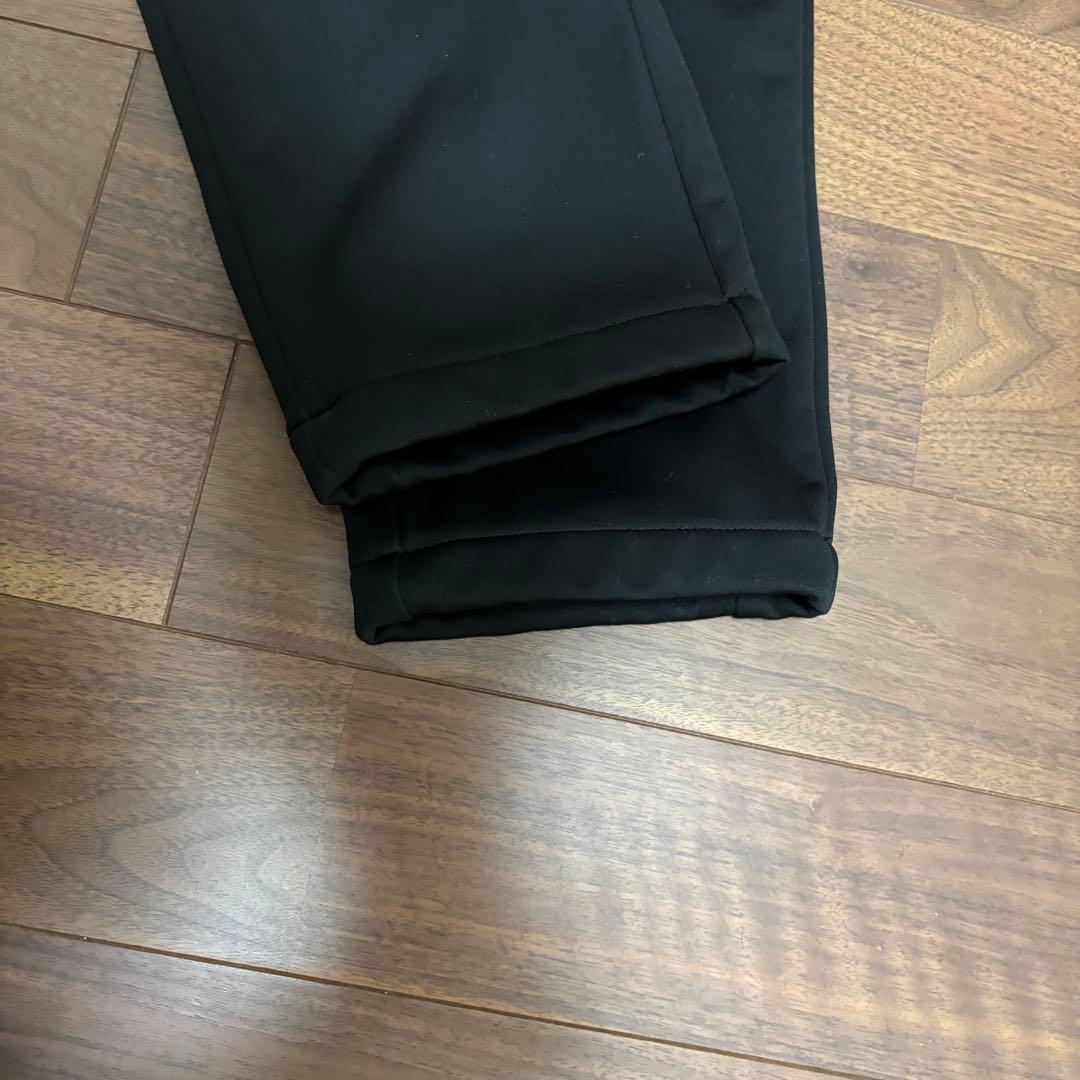 8YARDS裏起毛ストレートパンツ サイドロゴ付きブラック