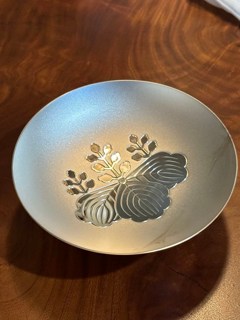 銀杯　造幣局製　純銀　桐紋　新品未使用品　93g