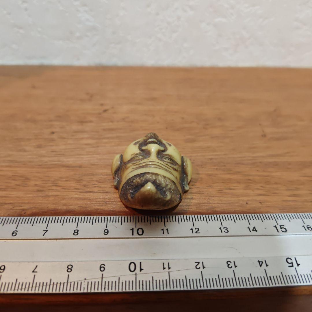 時代提物 七福神面根付 天然素材 在銘玉民【恵比寿様】高さ約3.4cm重さ約8ｇ